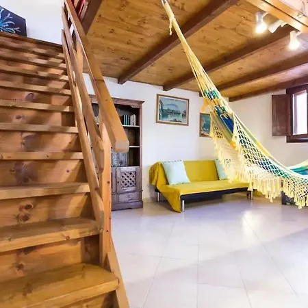 Affittasardegna-appartamento Marco Polo Apartmán *